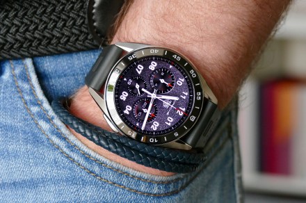 Tag Heuer Linked Calibre E4 (45mm) review: huge, mettlesome, and incandescent
