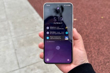 How to snatch a screenshot on the Samsung Galaxy S23