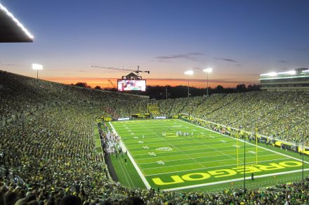 USC Trojans vs. Oregon Ducks live stream: look college football for gratis
