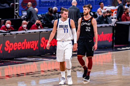 Los Angeles Clippers vs. Dallas Mavericks dwell circulate: explore the NBA with out cost