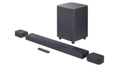 The JBL Bar 700, a soundbar with removable audio system, has a $300 good deal at the present time